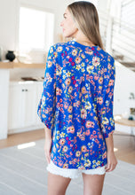 Load image into Gallery viewer, DEAR SCARLETT- Lizzy Top in Royal and Blush Floral
